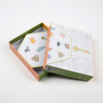 Kaartspel “MØBEE”